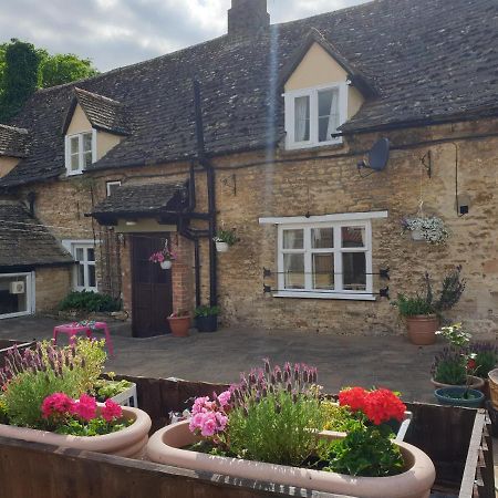 The horse&panniers guest house. North Luffenham Extérieur photo